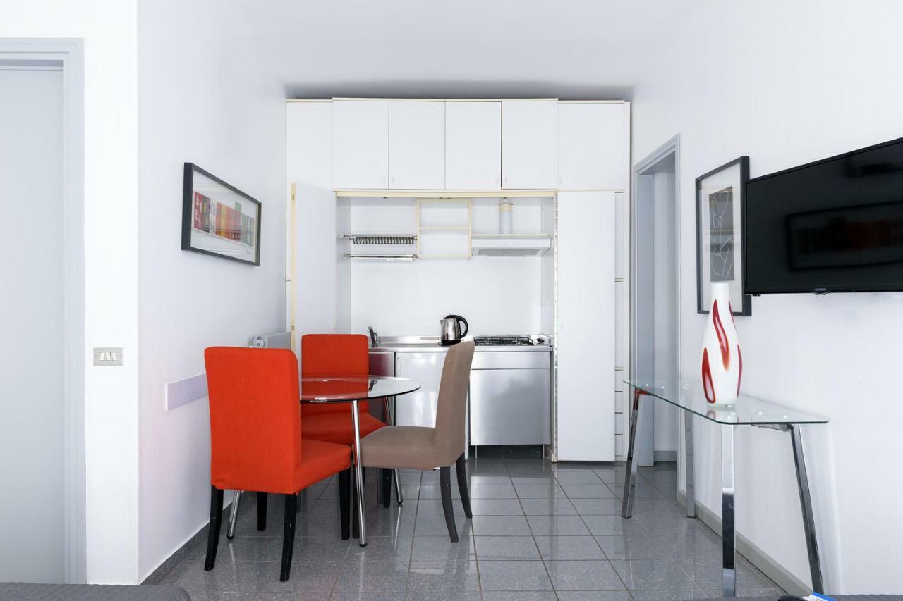 Residence Diaz Como Exterior photo